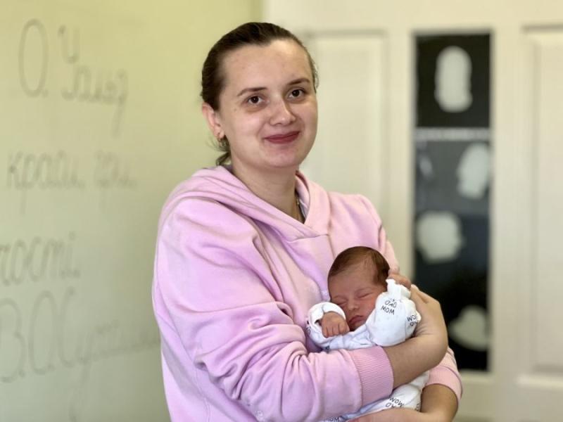 У Львові вдалося порятувати недоношене маля, яке страждало від жовтяниці.