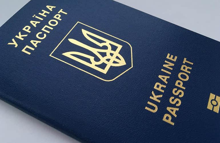 Єврокомісія має намір впровадити платну систему для безвізових в'їздів вже цієї весни.