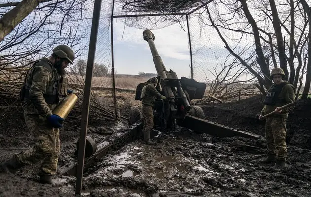 У Міністерстві оборони Німеччини відзначають певні скептичні настрої щодо здобуття перемоги України на фронті, проте Пісторіус зберігає позитивний погляд на ситуацію, повідомляє видання Bild.